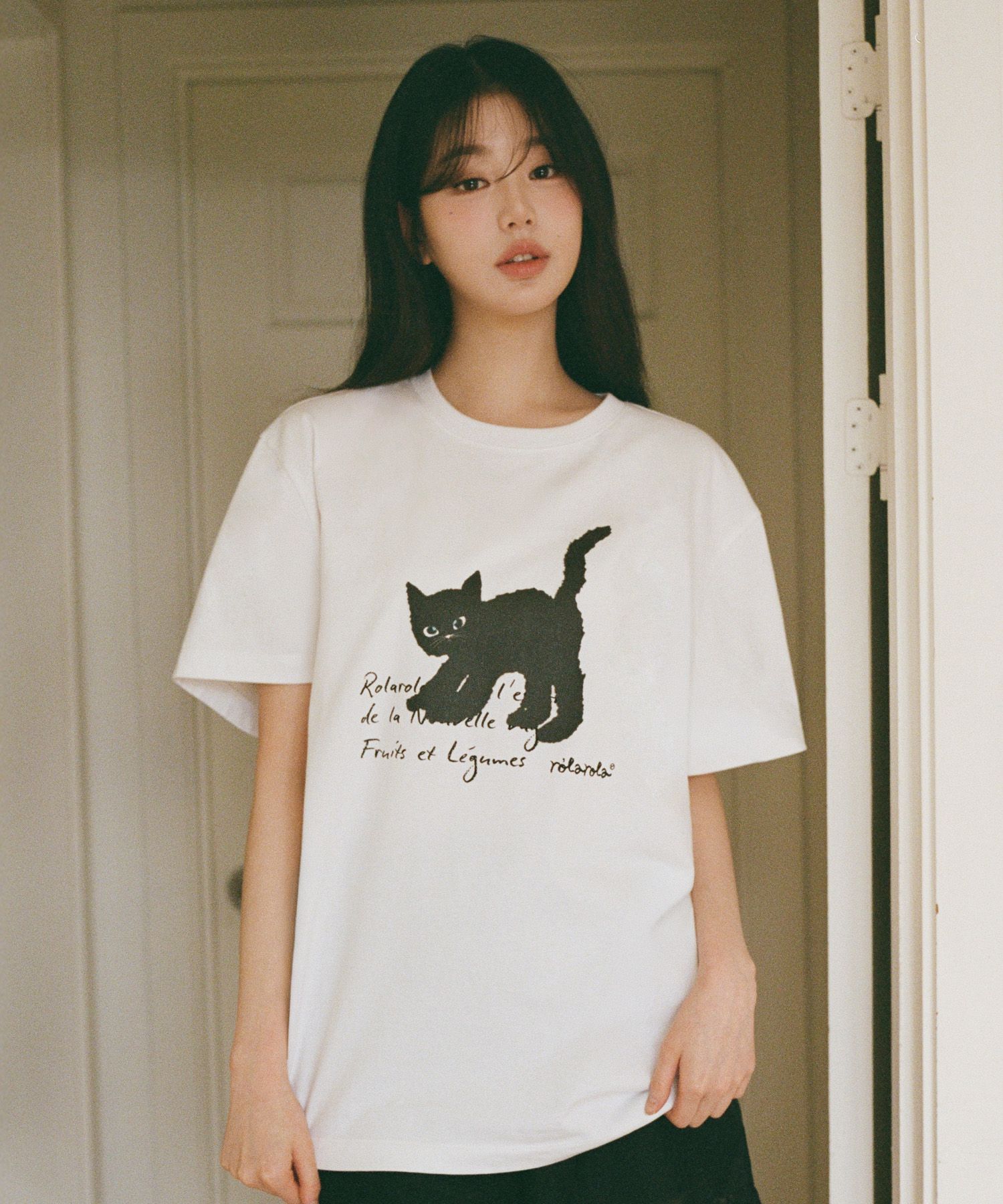 ★rolarola★ ROLA CAT FRIENDS TSHIRT WHITE ROLA CAT FRIENDS LOOSE FIT T-SHIRT WHITE - ROLAROLA | 60