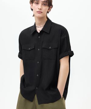 링클 시어 오버핏 롤 업 반팔 셔츠 [블랙]