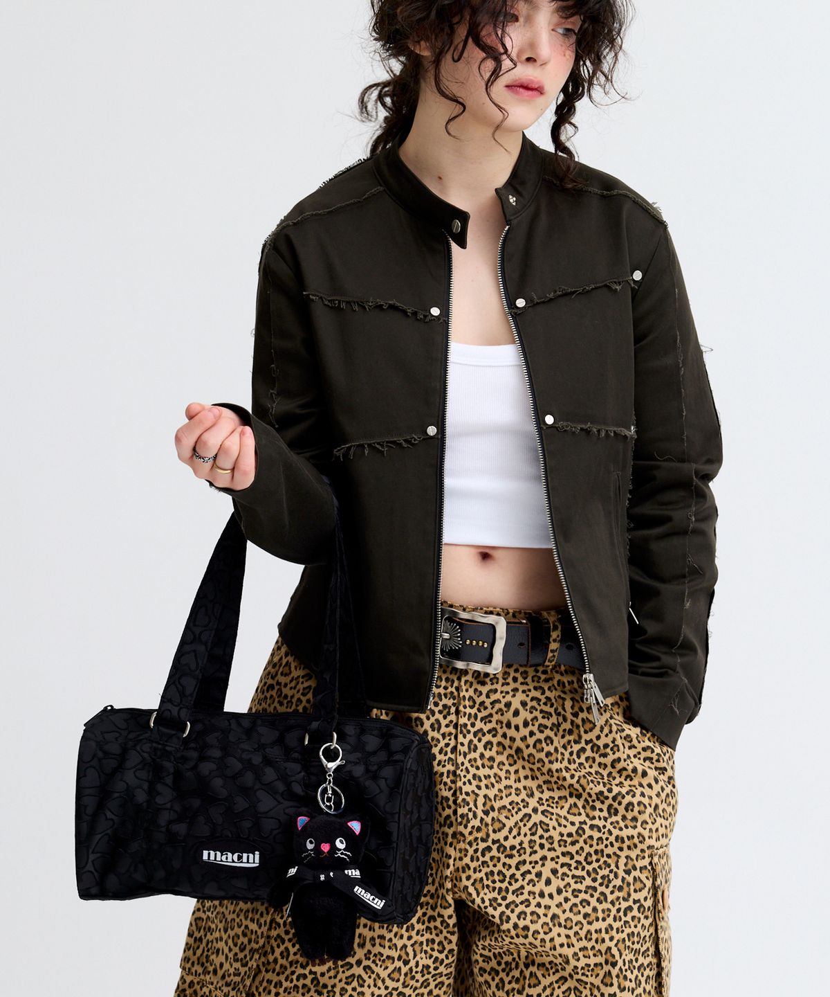 마크니(MACNI) AMORA MINI SHOULDER BAG BLACK