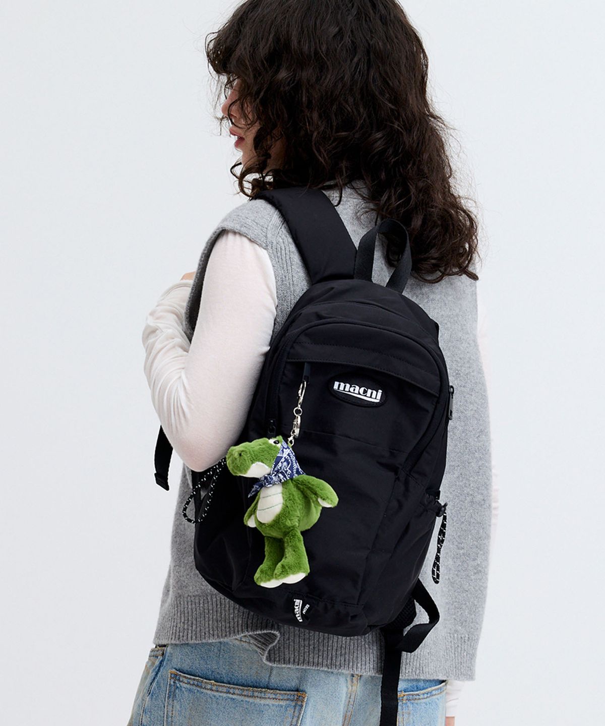 마크니(MACNI) GRAVITY BACKPACK BLACK