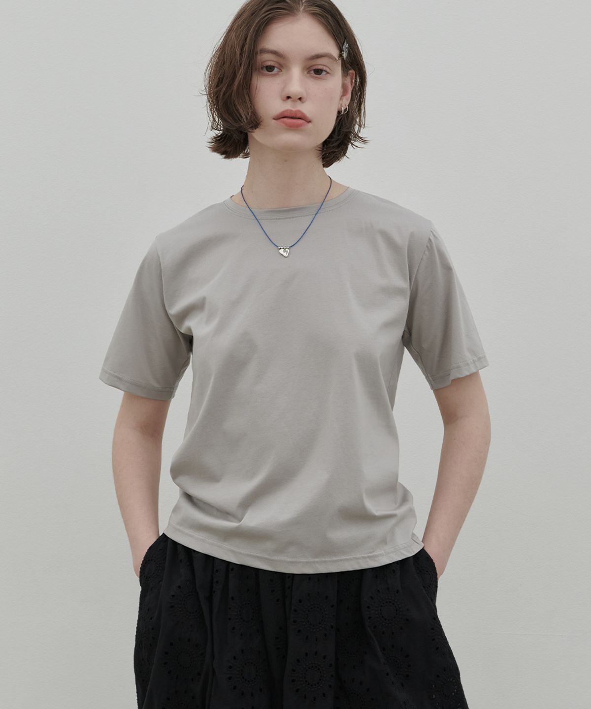 320쇼룸(320SHOWROOM) Nevan Silket Metal Tee Light Gray