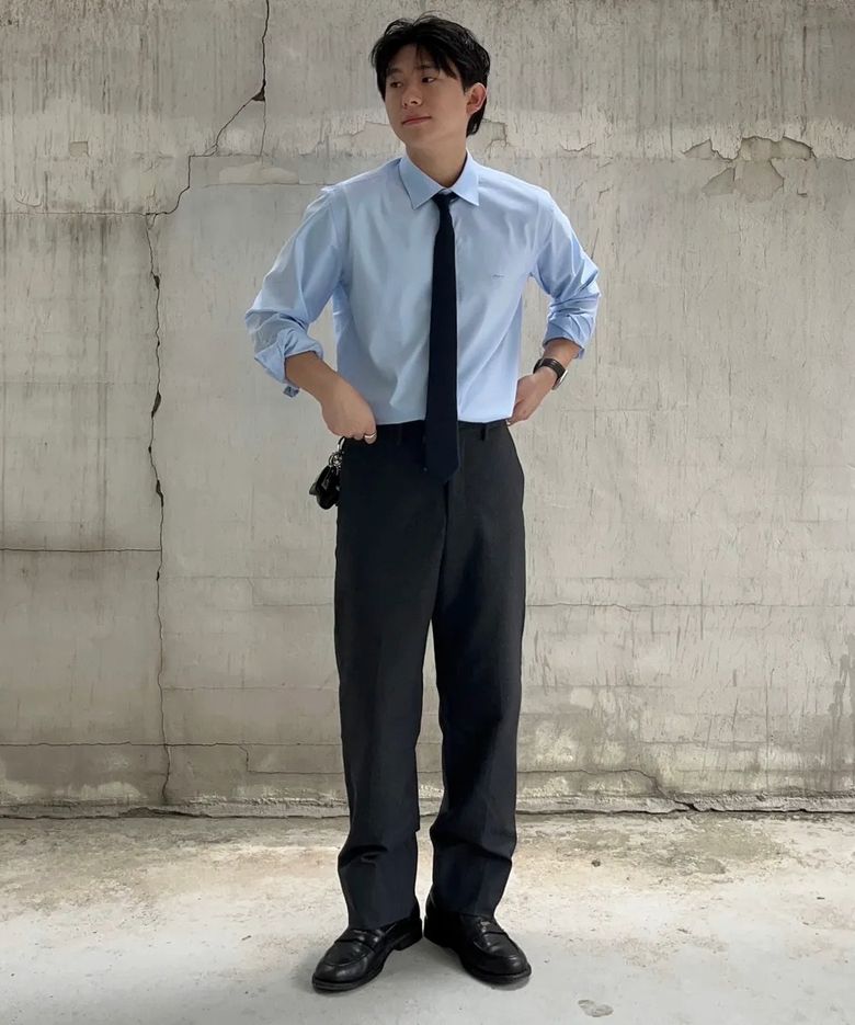 이지케어 기본 드레스셔츠 슬림핏 블루 YEESBS951BL