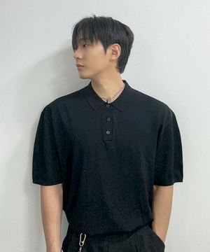 버튼 카라 썸머 쿨 크롭 반팔 니트 [BLACK]