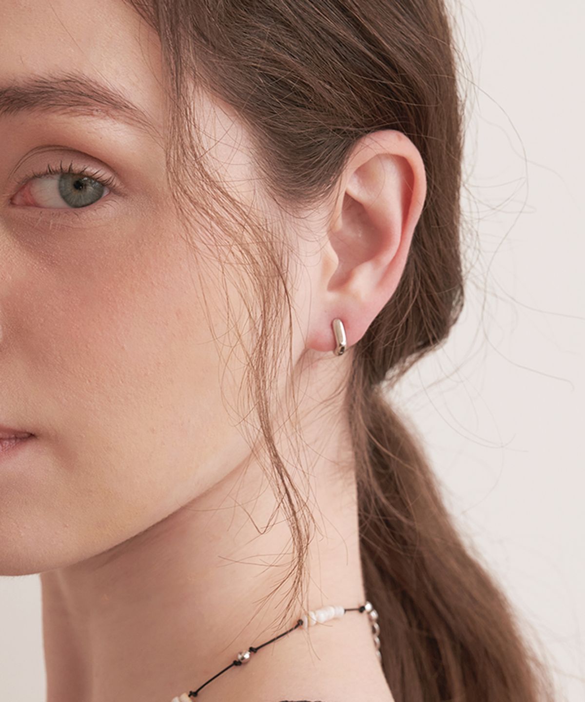 할렌(HALDEN) small square one touch earrings (E044_silver)