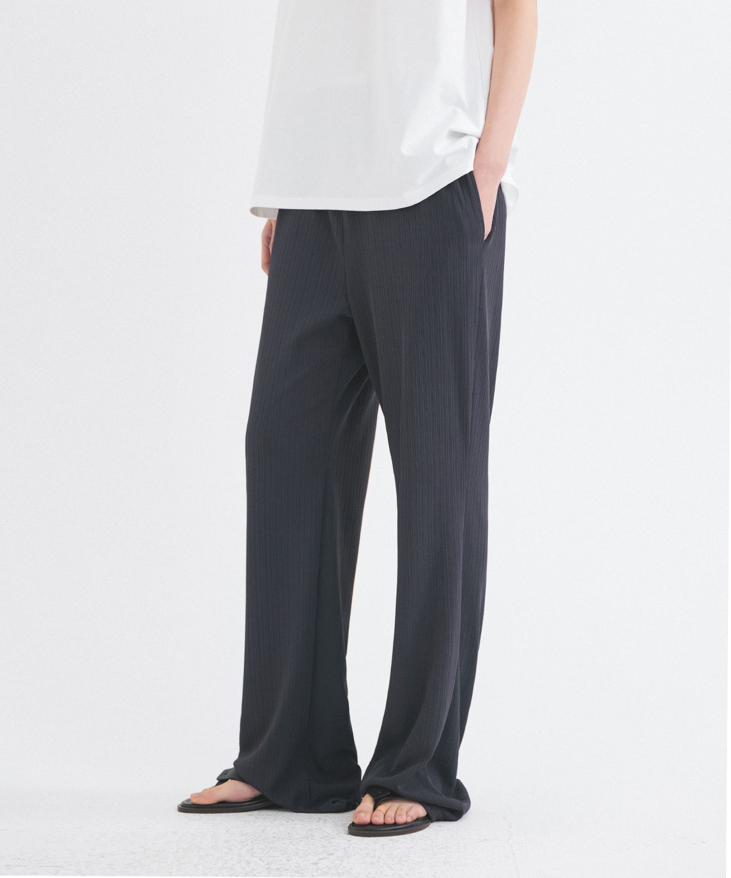 パンツ Siyazu SIPT7156 Semi Boot Banding Pleated Pants_Black MUSINSA | SIYAZU SIPT7156 Semi Boot Banding Pleated