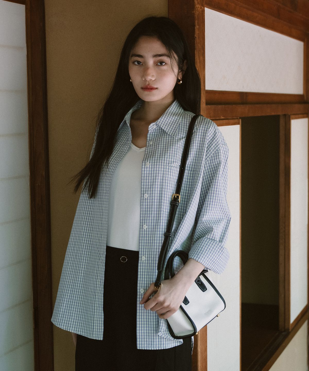 시야쥬(SIYAZU) SITP5197 루즈 핏 시어서커 체크 셔츠_Blue