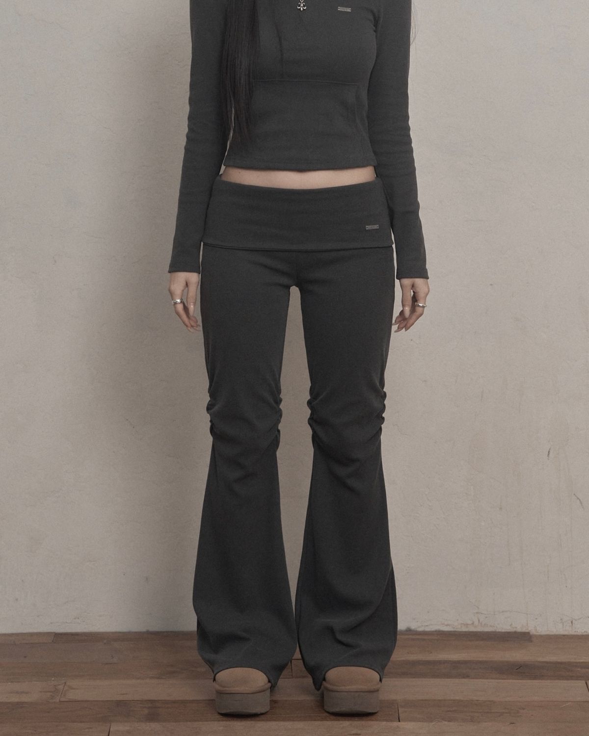 카키포인트(KHAKIPOINT) Vintage Bootcut pants (charcoal)