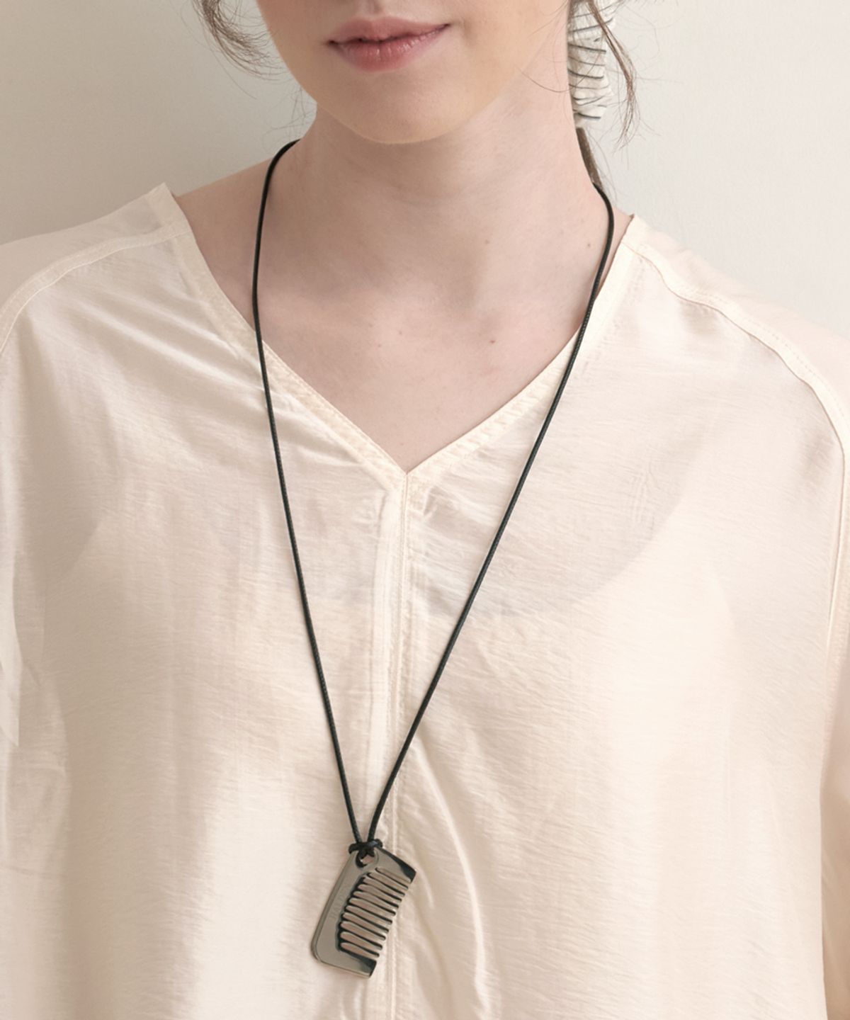 할렌(HALDEN) logo comb pendant necklace (N032_silver)