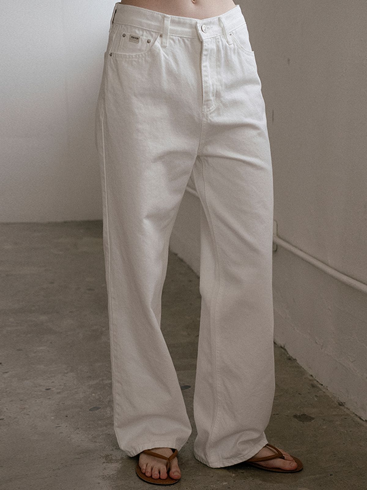 프리버07(FRIVER07) Straight denim pants FRSP02DP03_White