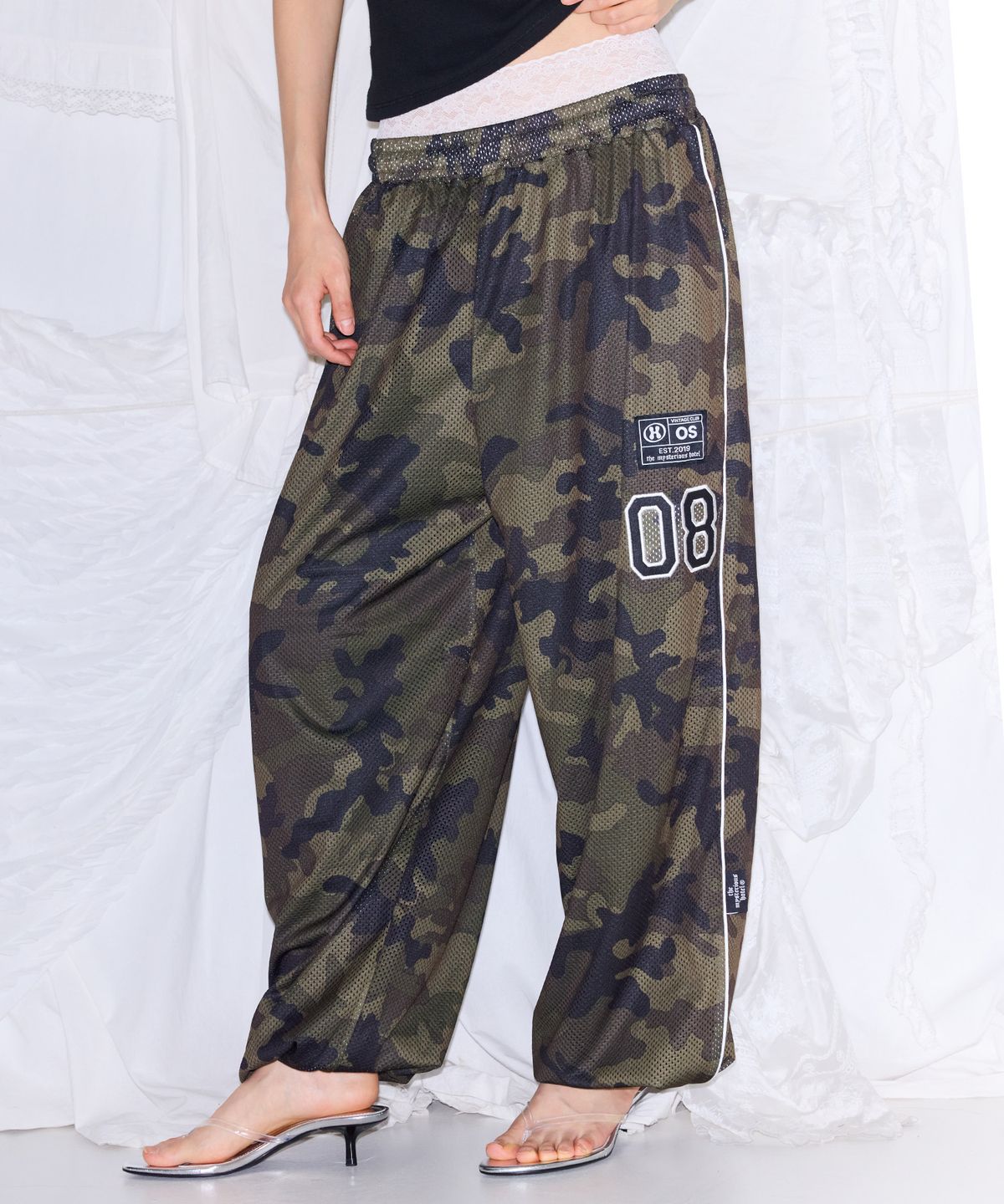 미스테리어스호텔(THE MYSTERIOUS HOTEL) PATCH MESH PANTS [CAMO]