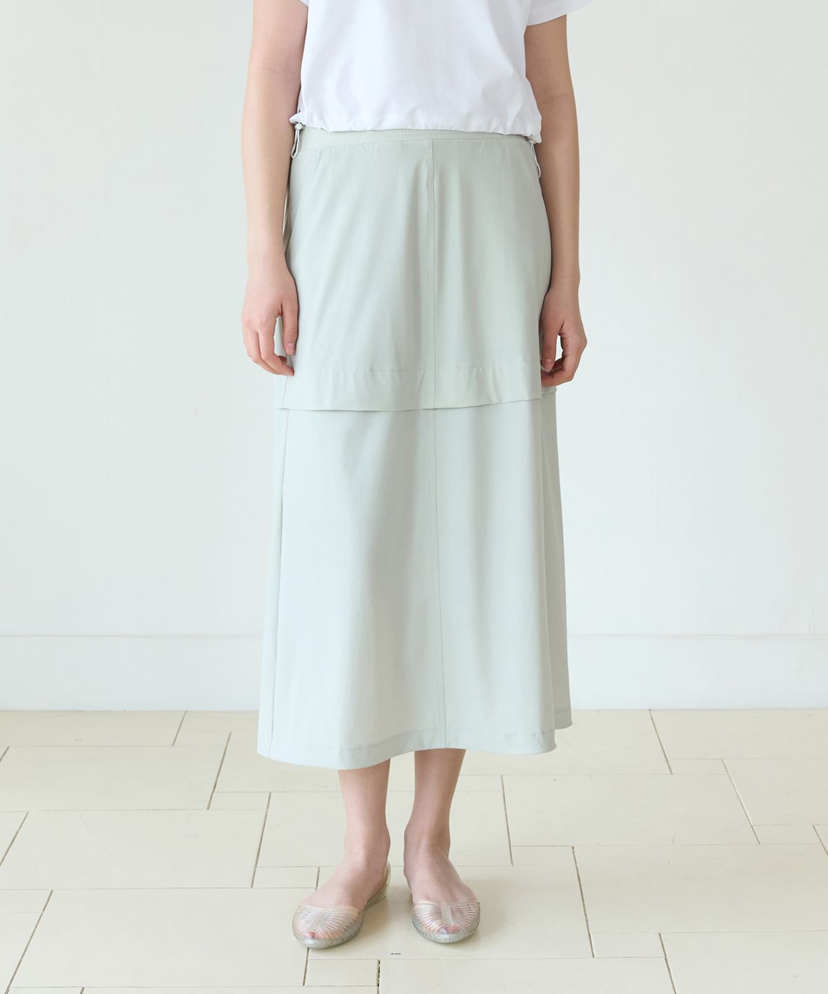 커버낫 우먼(COVERNAT WOMAN) 우먼 컴포트 밴딩 롱 스커트 Light Khaki
