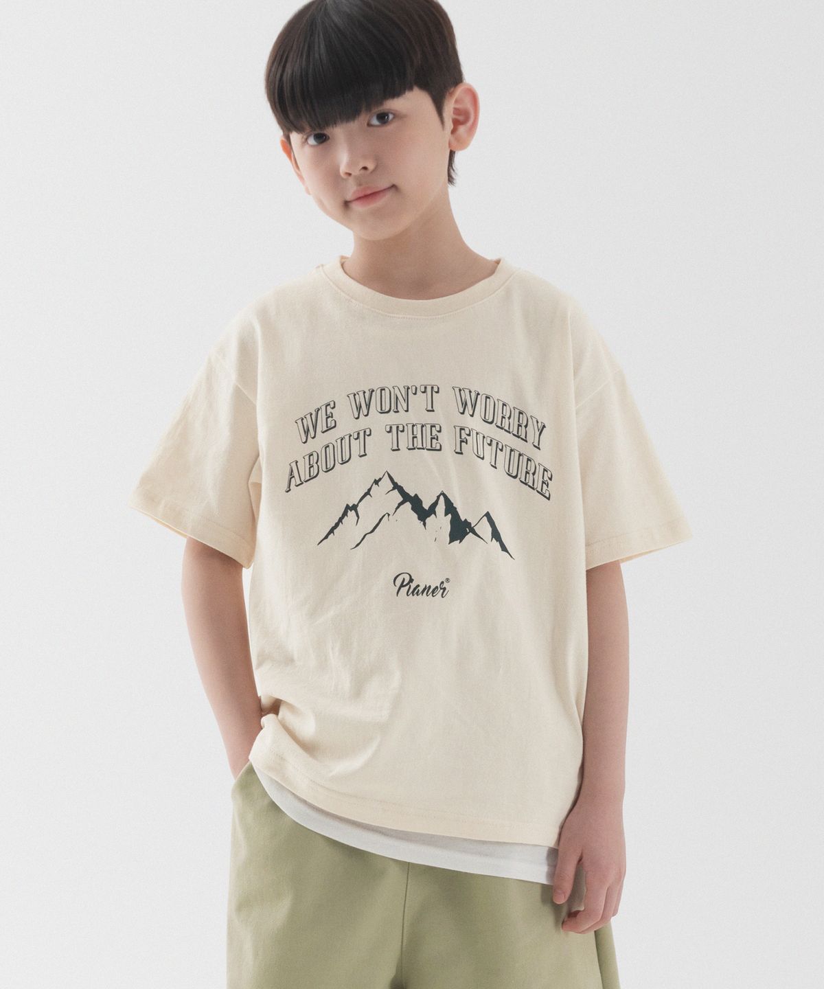 피아네르 키즈(PIANER KIDS) 마운틴 그래픽 오버핏 반팔 (크림)