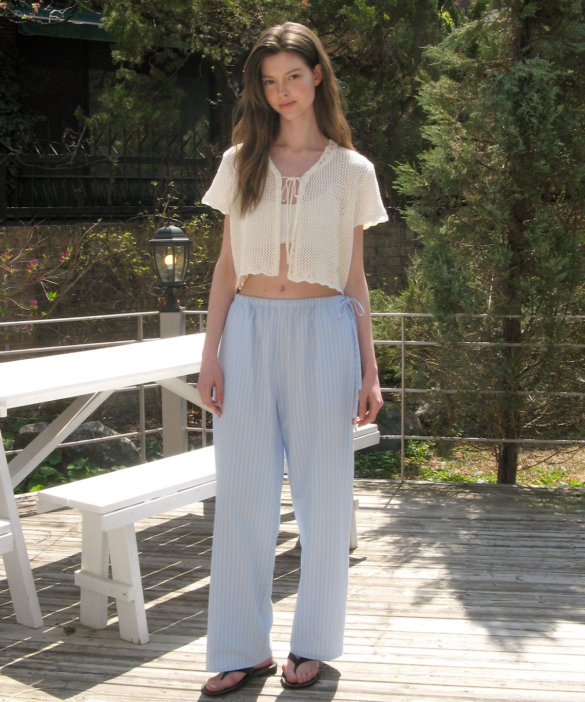 썸웨어버터(SOMEWHEREBUTTER) Ribbon Stripe Pants - Light Blue