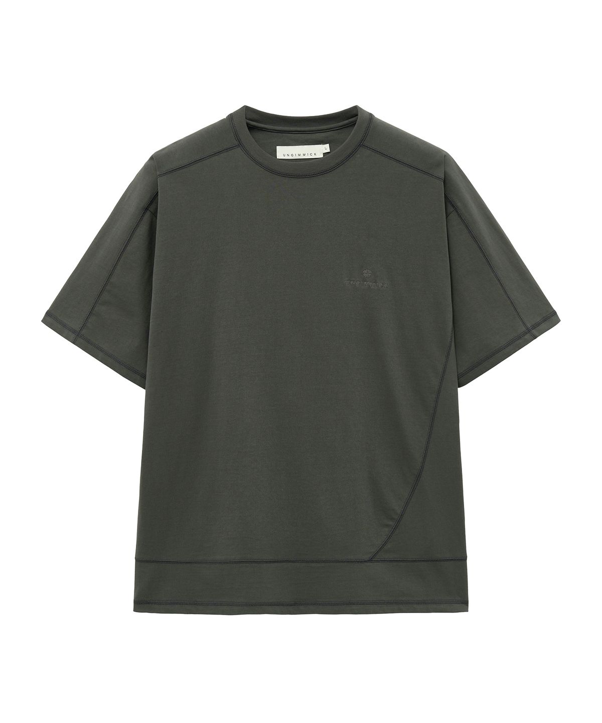 언지미크(UNGIMMICK) CURVED STITCH T-SHIRT (CHARCOAL)