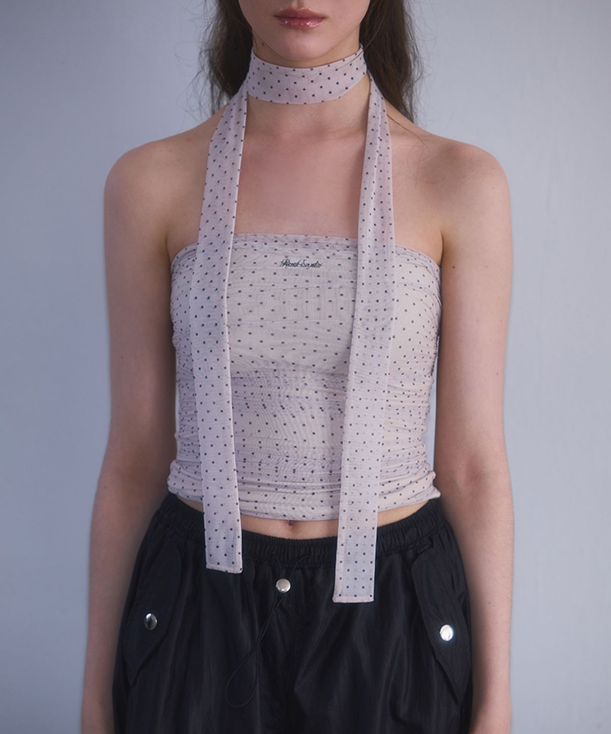 로제프란츠(ROSEFRANTZ) Mesh Dot Tie Top [Beige]