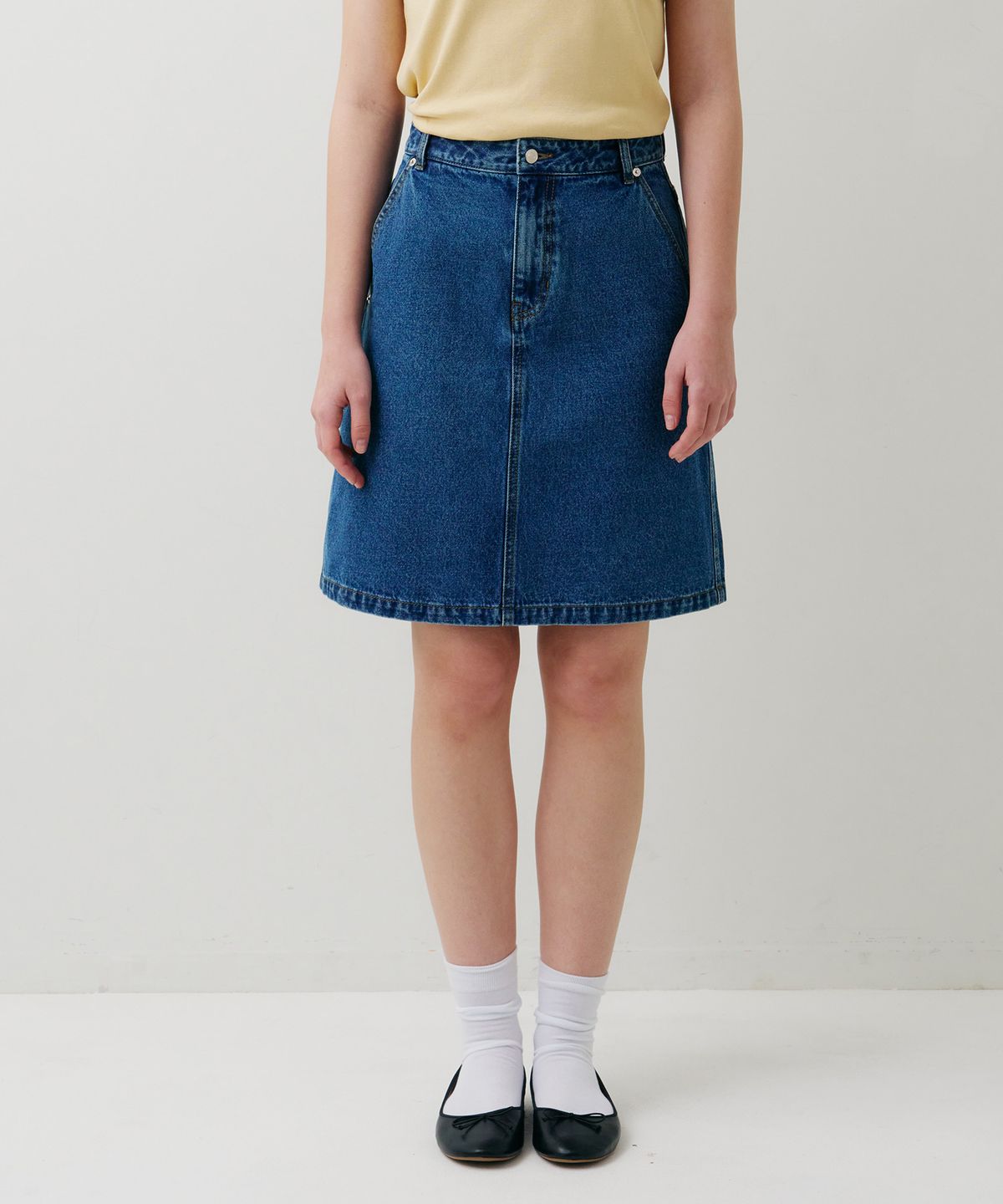 필더스(FIELDERS) STONE-WASHED MEDIUM SKIRT INDIGO
