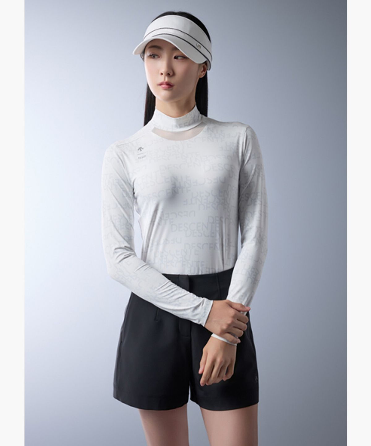 데상트 골프(DESCENTE GOLF) 여성 모크넥 프린트 베이스레이어 (DQ22WFIN4B)