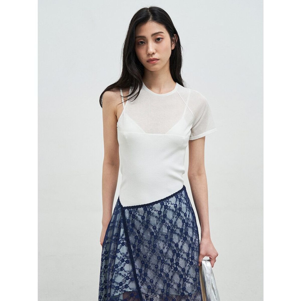 앙개(ANGGAE) Asymmetrical Tube Top  Ivory