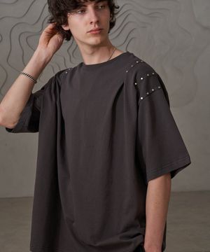 숄더 주름 핫피스T(챠콜)