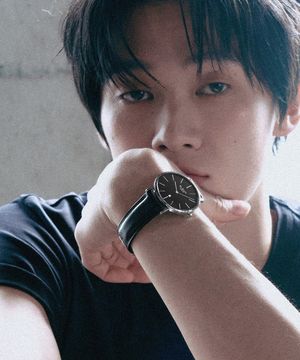 노바 데이트 가죽 시계 3종 택1 / ST5503L