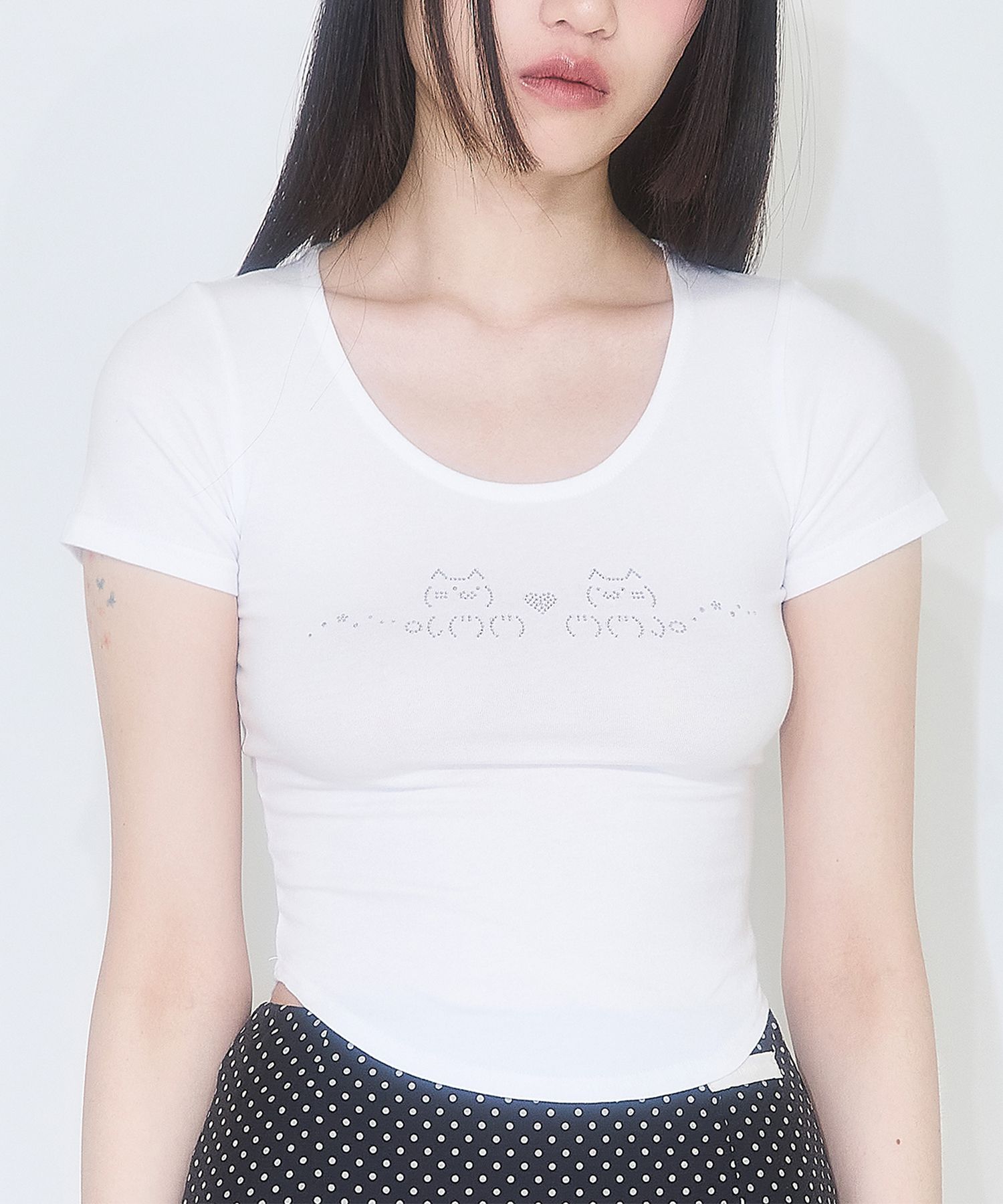 送料・関税込 ●ILLIGO● 25SS NYANKO HOTFIX FITTED T-SHIRT MUSINSA | ILLIGO Nyanko Hotfix Fitted T-Shirt Black