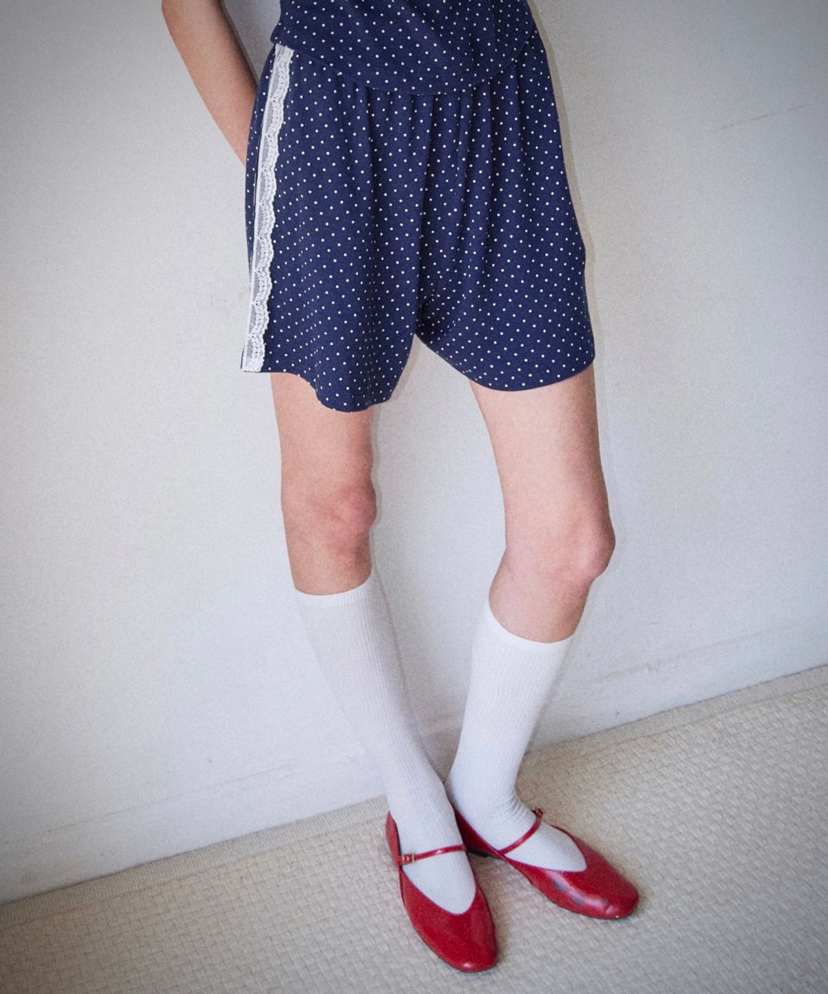 로긴 앤 로지(ROGIN N ROSIE) Dot Detailed Side Race Shorts Navy