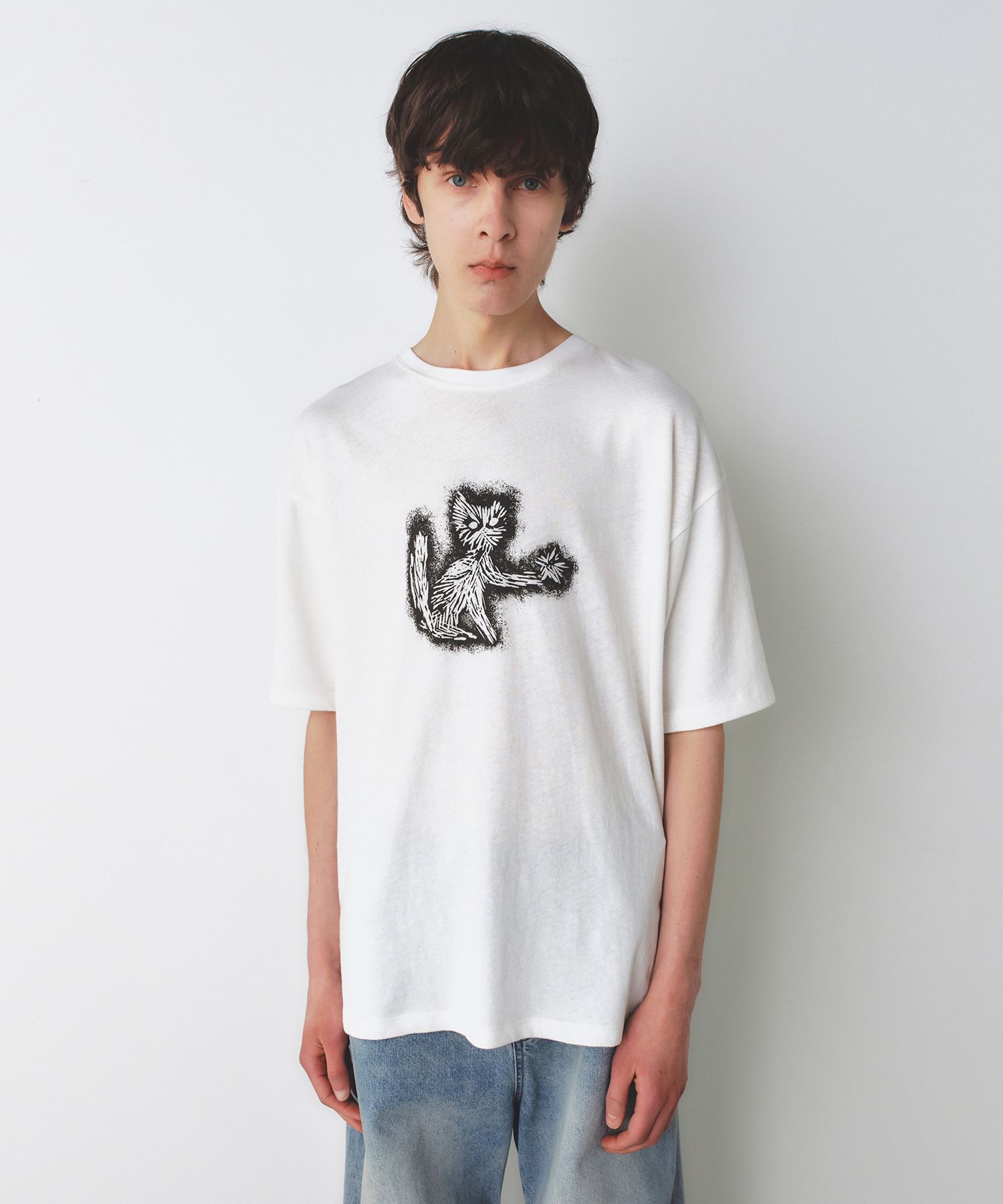 [INSILENCE] CAT GRAPHIC SHEARED T-SHIRT /追跡付 MUSINSA | INSILENCE CAT GRAPHIC SHEARED T-SHIRT OFF WHITE