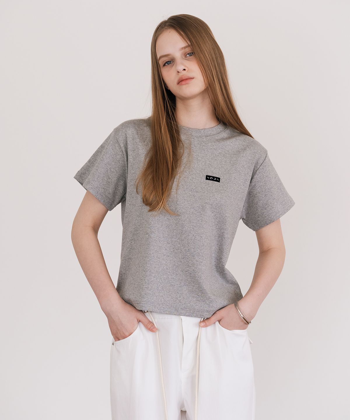 인지액티브(INJIACTIVE) Small Logo tee 그레이