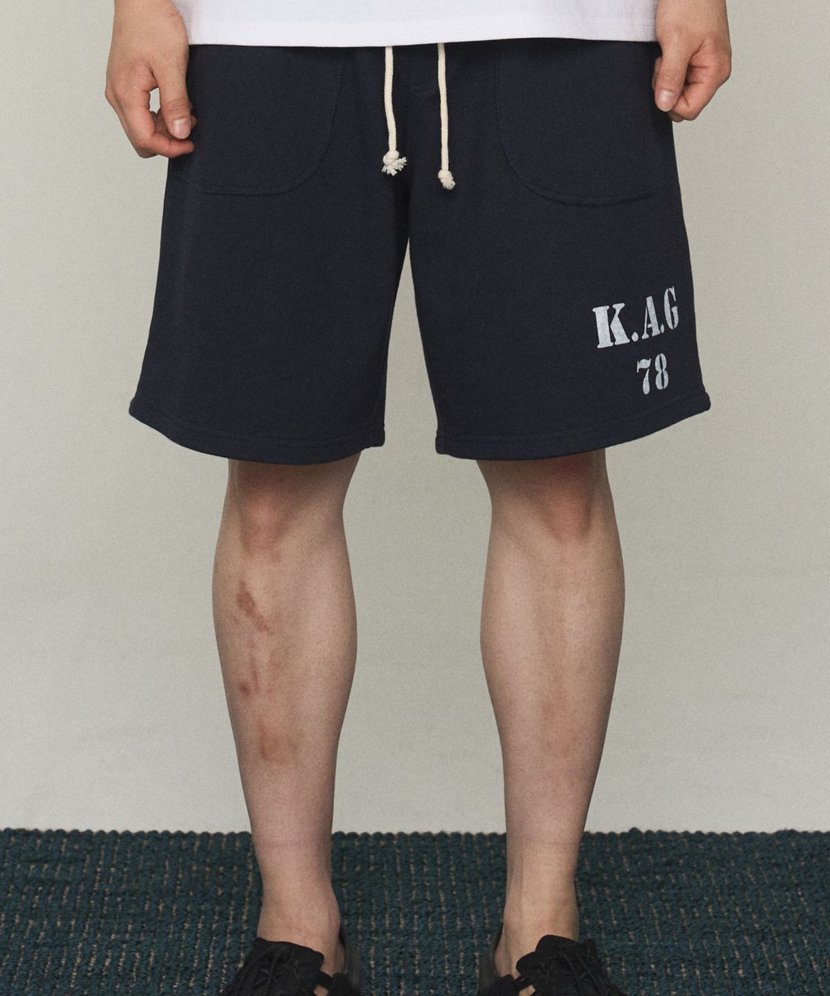 카키그라도(KHAKI GRADO) [Vision Park] 워시드 버뮤다 스웻쇼츠 (Navy)