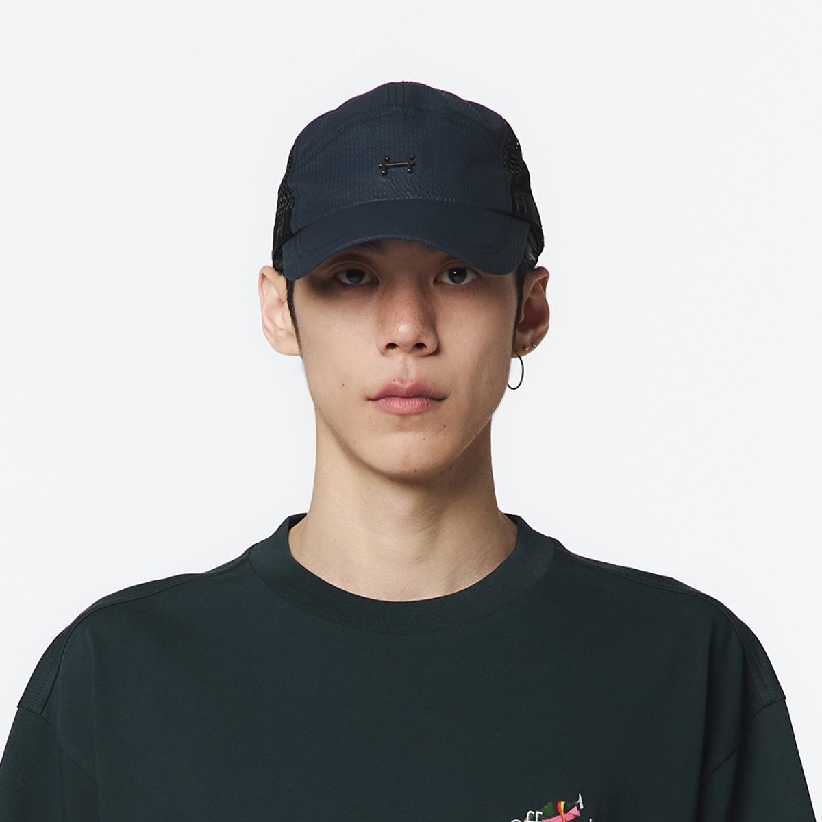오프로드(OFFROAD) 유니  메쉬 캡 (딥 차콜)_5LG7411