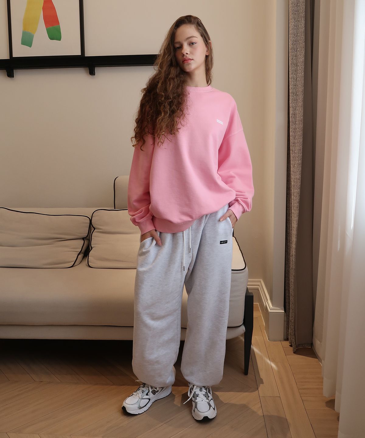 인지액티브(INJIACTIVE) Small Logo Jogger Pants 라이트 그레이