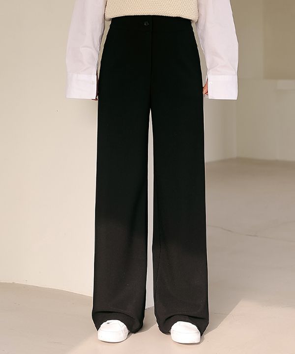 Shop Pants at MUSINSA