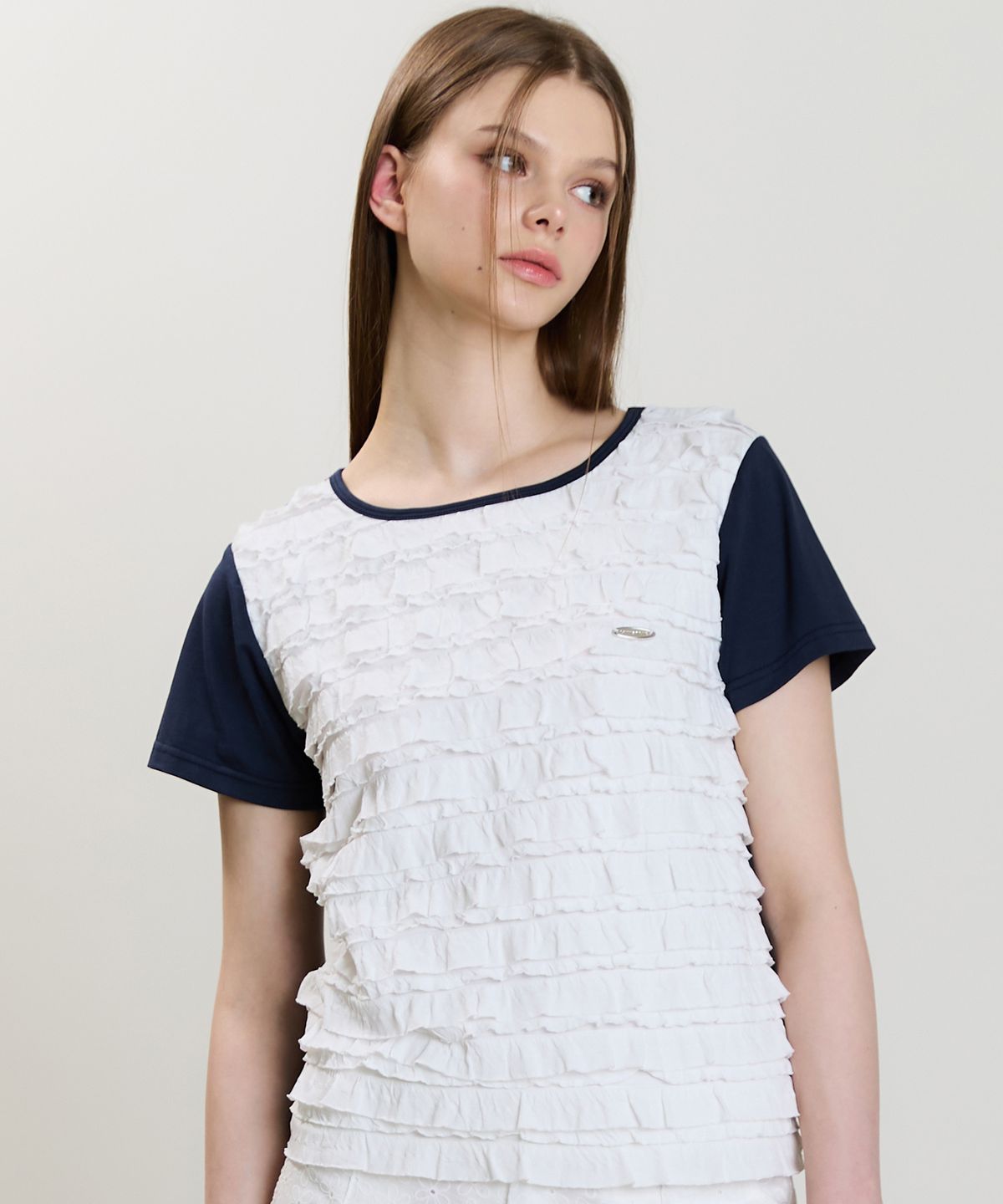 러브이즈트루(LUVISTRUE) SM FRILL TEE(NAVY)