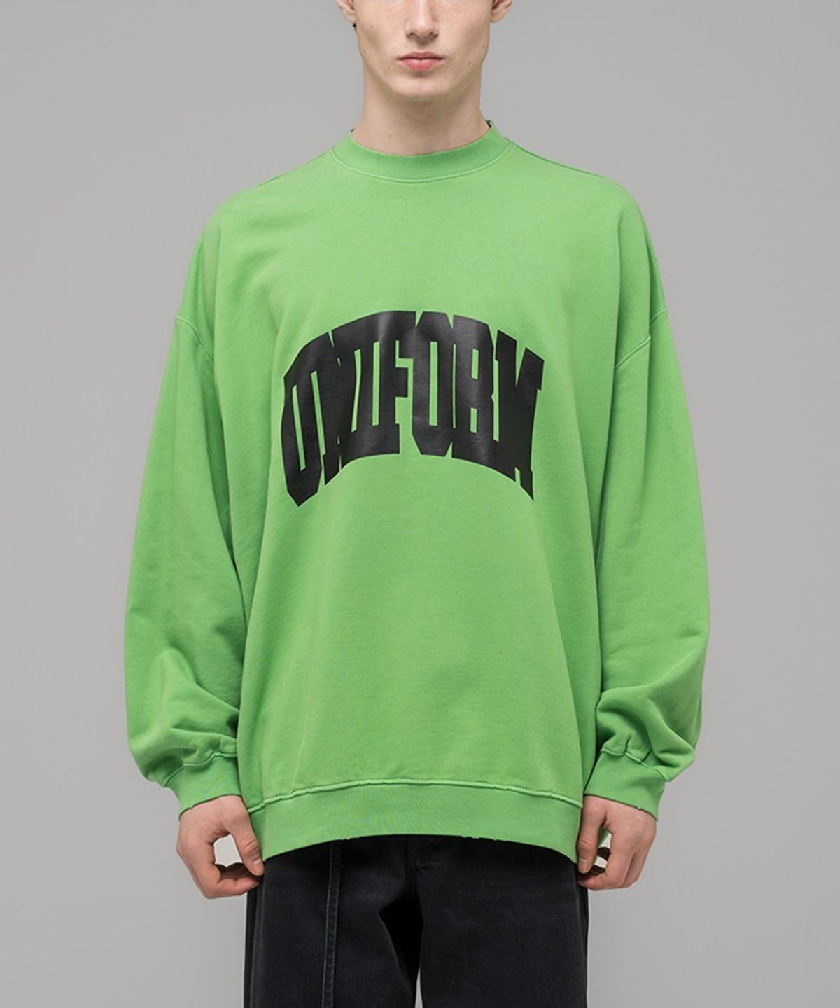 032씨(032C) (U) 럭키 스트라이크 오버사이즈드 크루넥 페이디드 브라이트 그린 LUCKY STRIKE OVERSIZED CREWNECK FADED BRIGHT GREEN