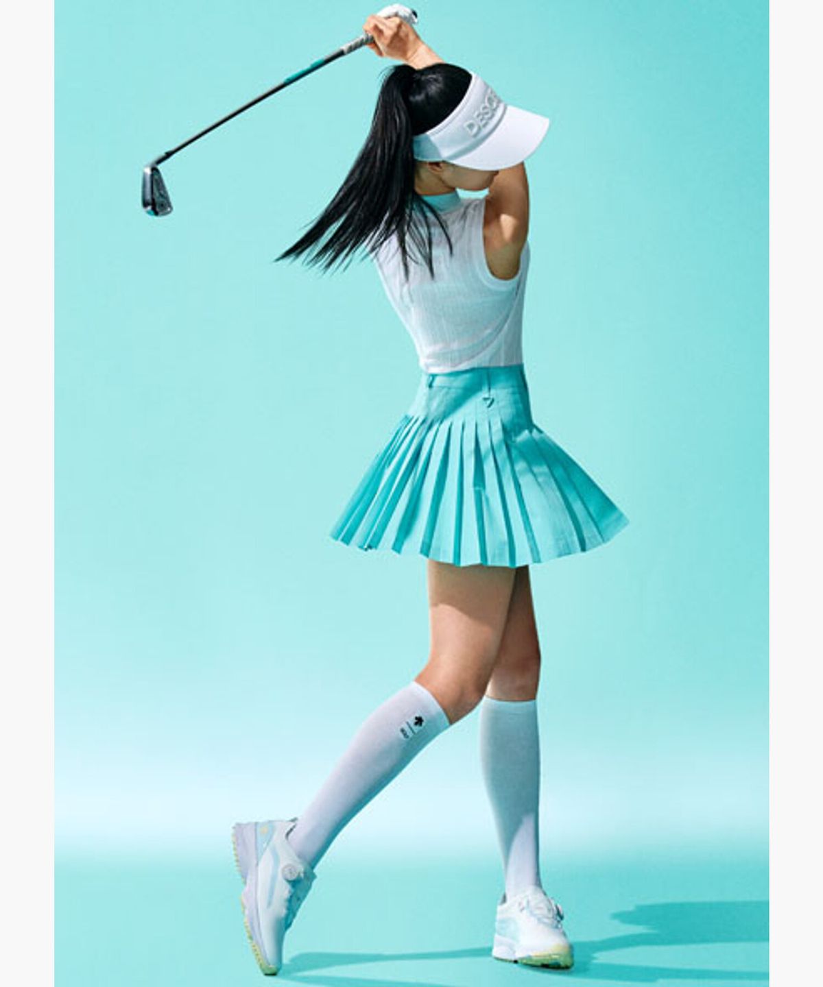 데상트 골프(DESCENTE GOLF) 여성 펀칭 디테일 스커트 (DQ22WFSK54)