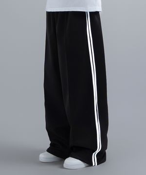 와이드 핀턱 더블 라인 트랙 팬츠 블랙