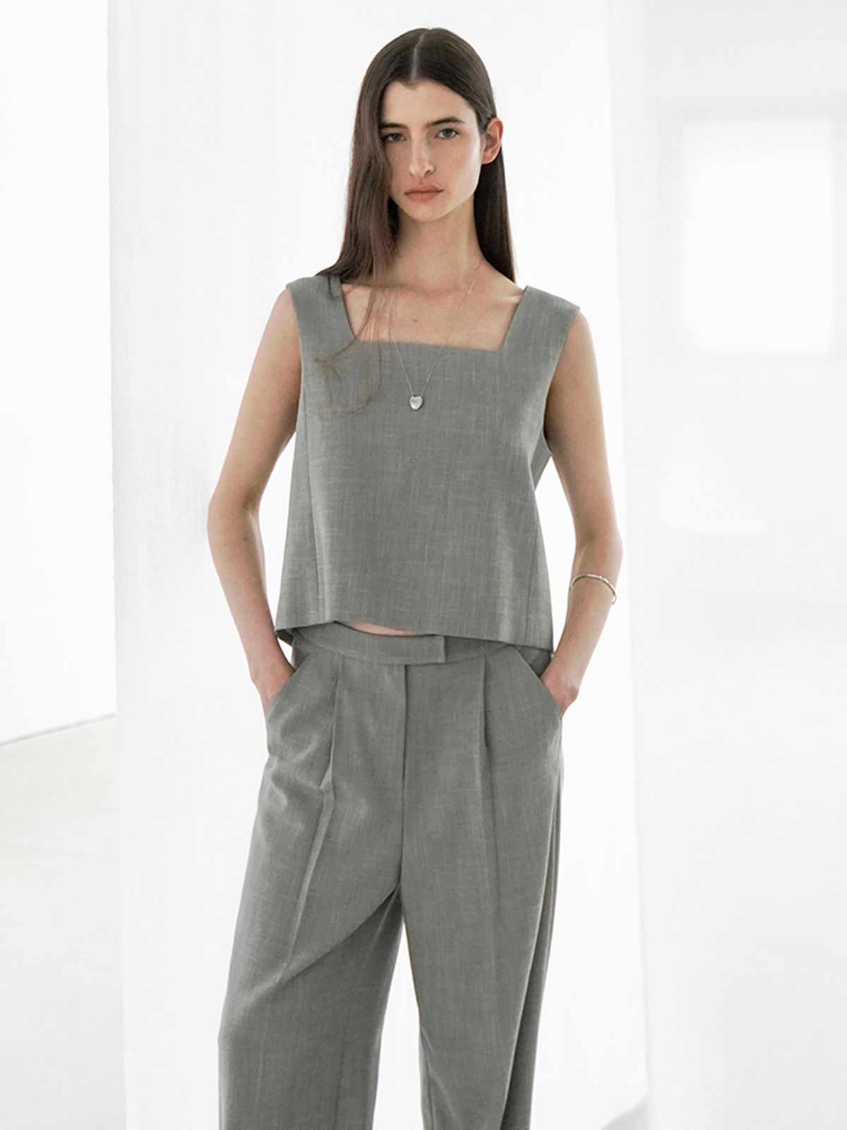 아틀리에 나인(ATELIER NAIN) ROU SET-UP SQUARE NECK BLOUSE(BL-4329)