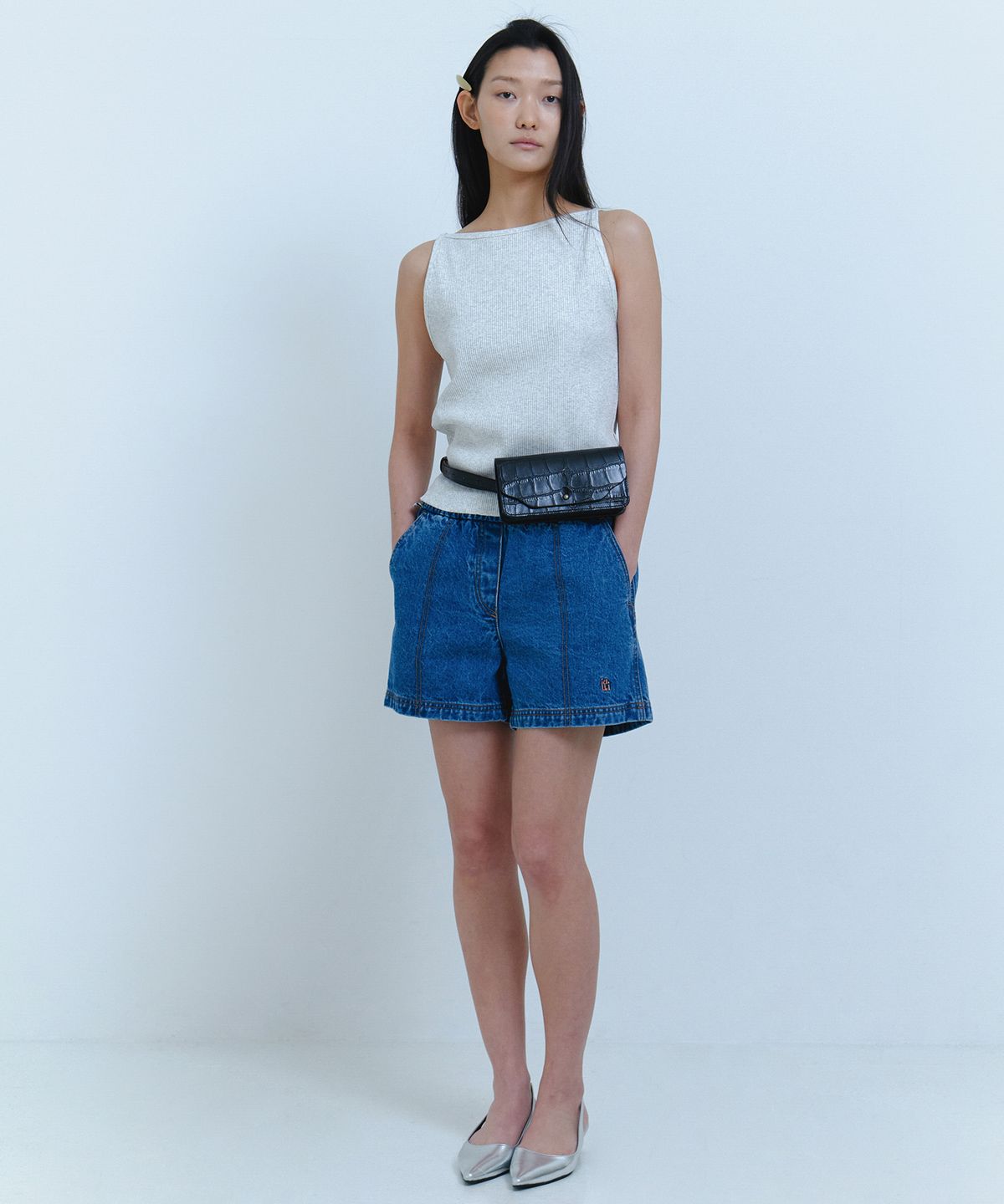 이울라이(IULAI) 카몬 팬츠 미들 블루
