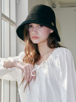 블라썸 홀 보닛햇 (블랙)