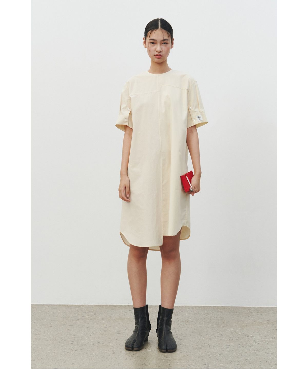 래코드(RECODE) Mock Neck Split Dress_RQDAM25572IVX