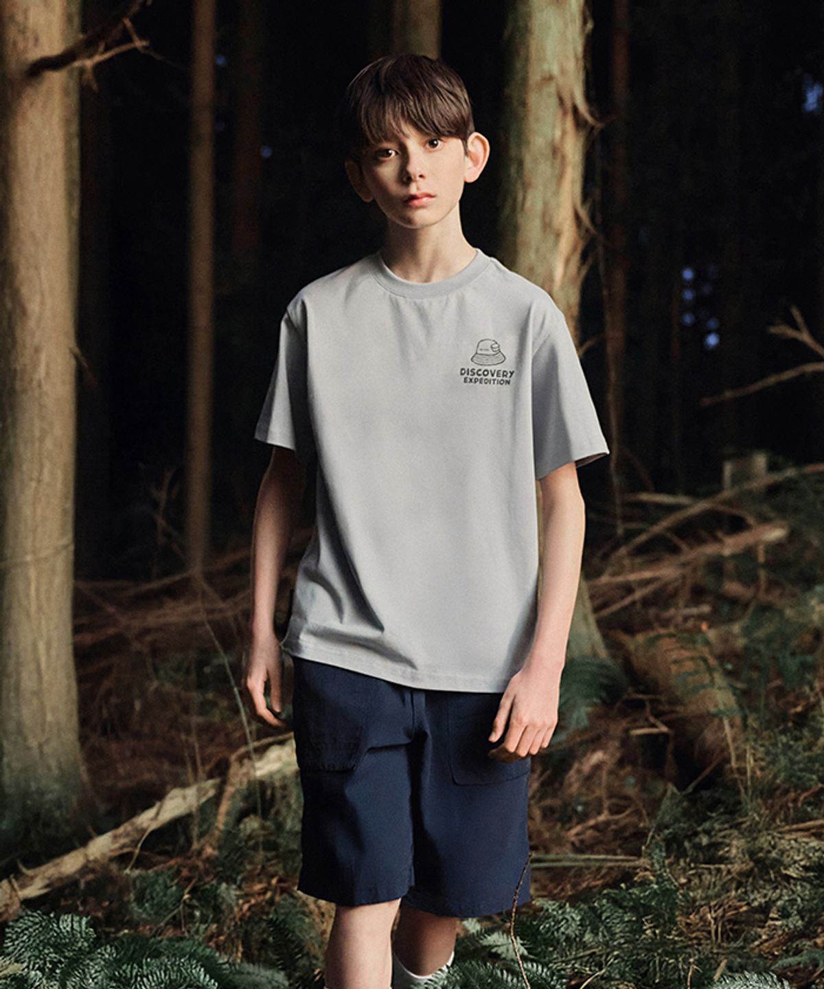 디스커버리 키즈(DISCOVERY KIDS) 키즈 프레시벤트 아웃도어 백그래픽 트레이닝 세트 (L/GREY)