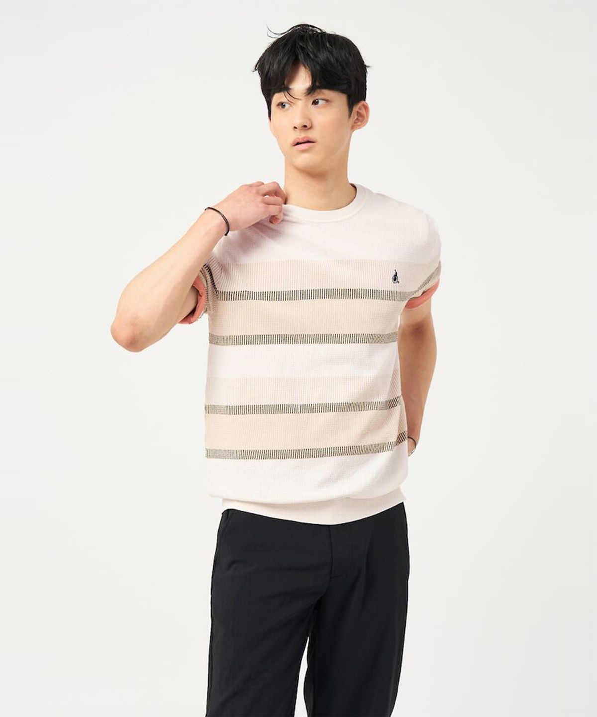 빈폴 멘(BEANPOLE MEN) 블록 패턴 라운드 니트  아이보리 (BC5351C330)