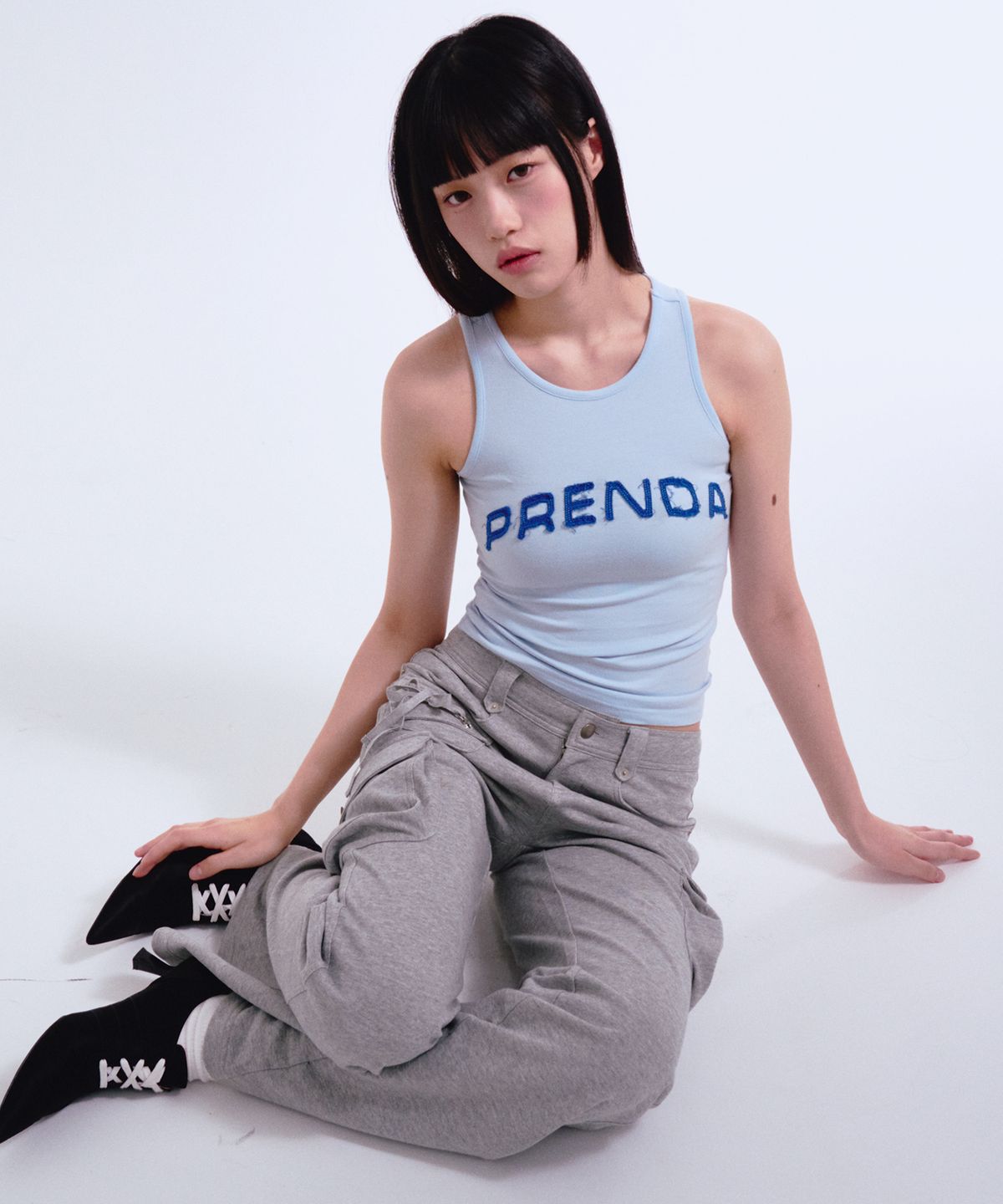 프렌다(PRENDA) PRDA BASIC SLEEVE LESS SKY BLUE