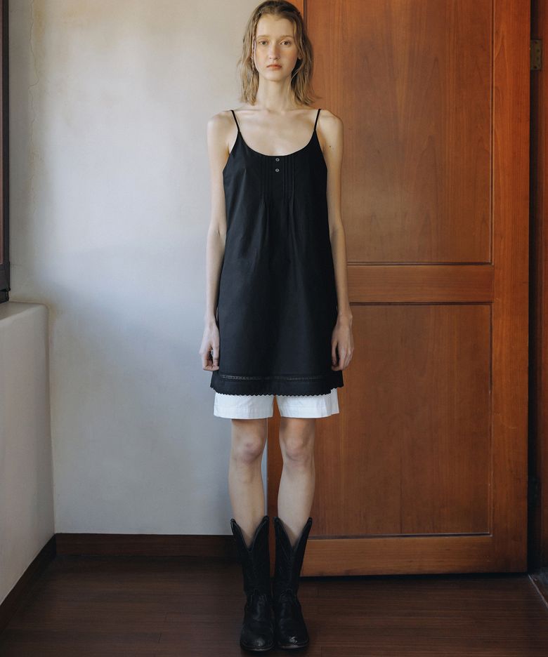 Haily pintuck dress (black)