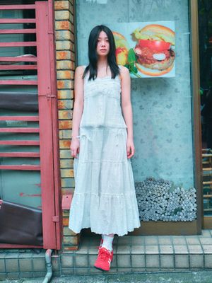 PUNCHING LACE RIBBON TIERD SKIRT_OFF WHITE