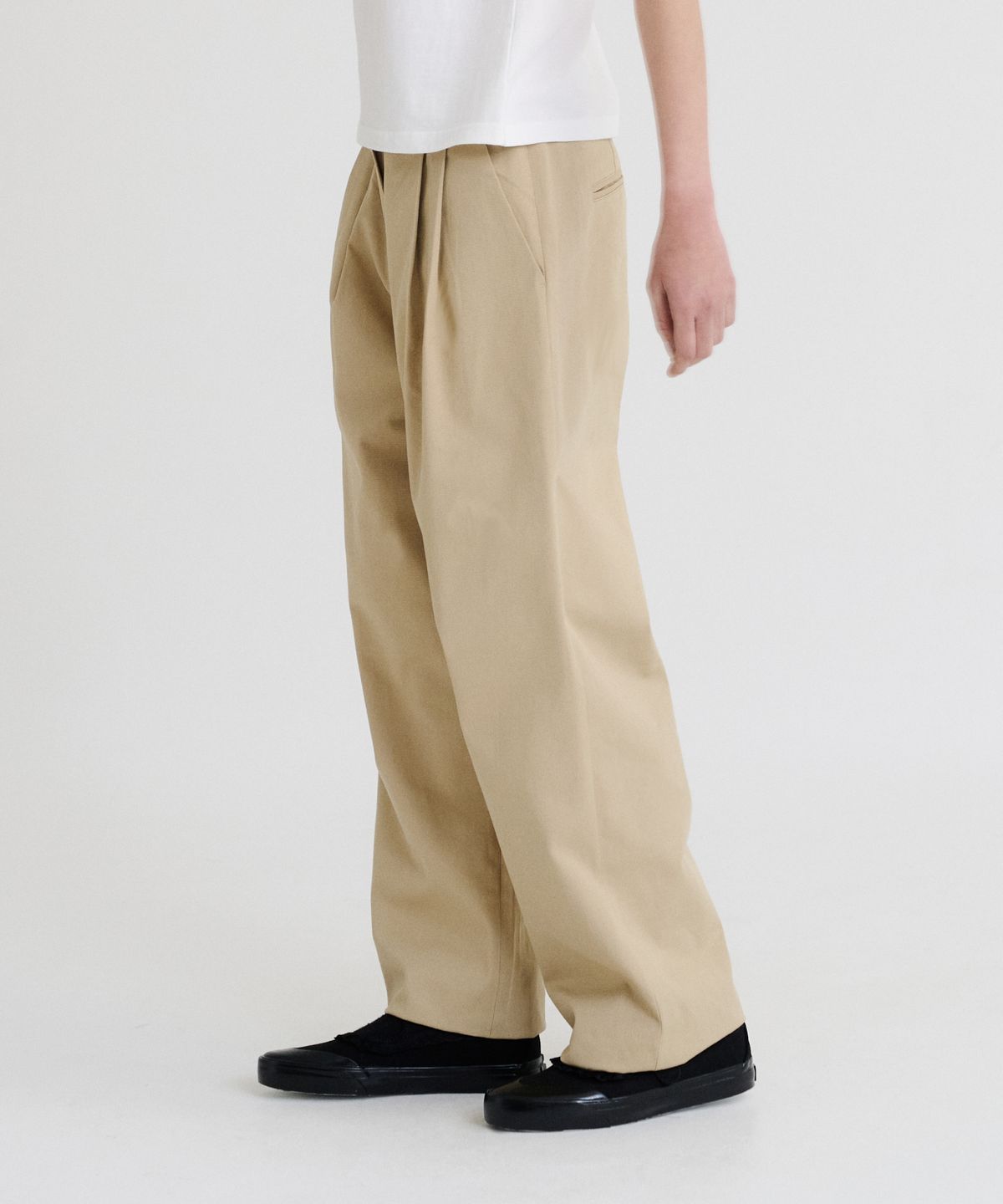 레피어(REPPIER) Cotton Barrel Leg Pants (Beige)