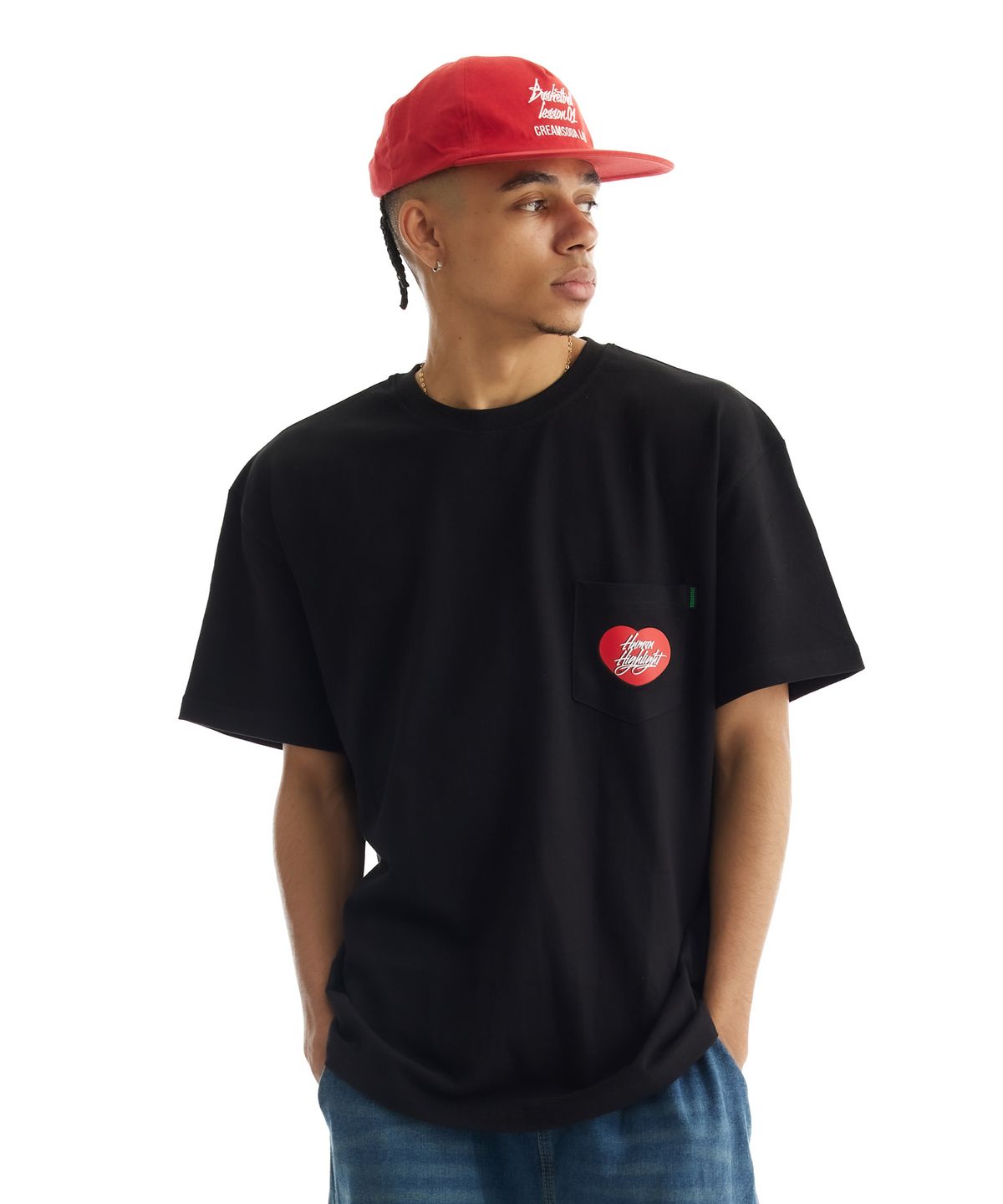 크림소다랩(CREAM SODA LAB) 휴먼 하이라이트 하트 로고 포켓 티셔츠