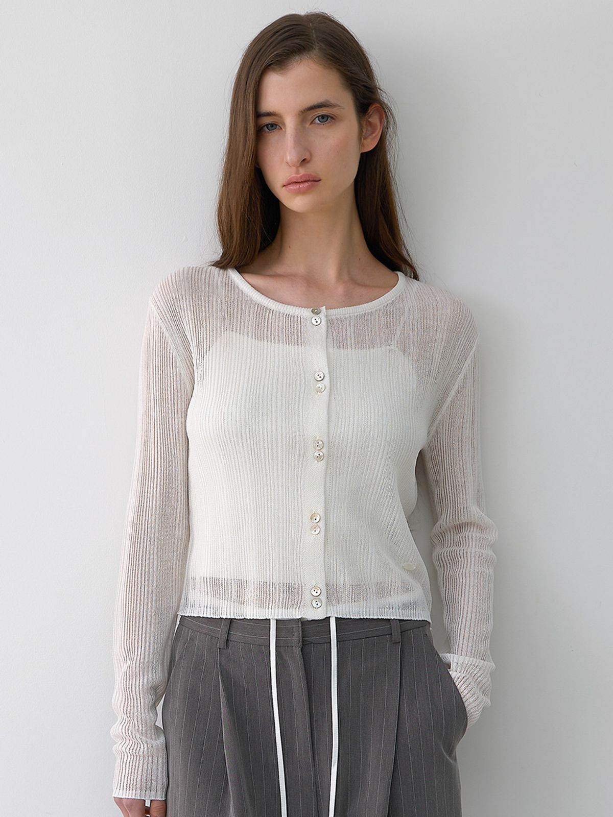 아틀리에 나인(ATELIER NAIN) TWO BUTTON POINT CARDIGAN(CD-2199)