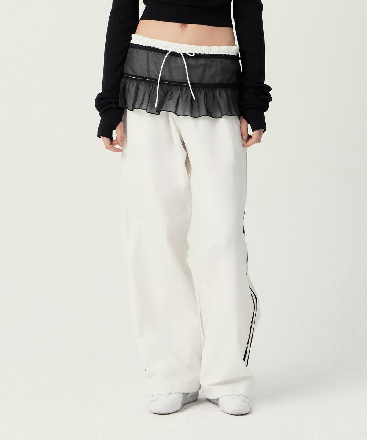 그로브(GROVE) DREW LAYERED SKIRT (BLACK)