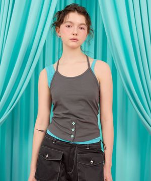 BUTTON STRAP HALTER TOP / charcoal